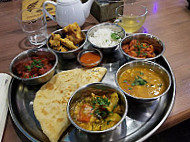 Auroville Cafe food