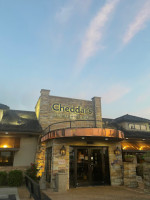 Cheddar's Scratch Kitchen outside