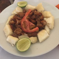 Brasa Caribe food