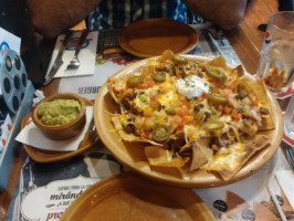 Foster's Hollywood Dos Mares food