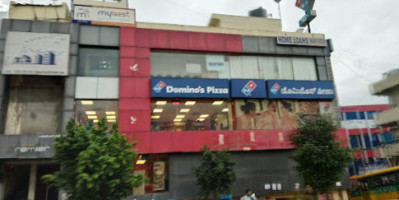 Domino's Pizza outside