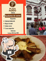 Restaurant Plaza Pardo food