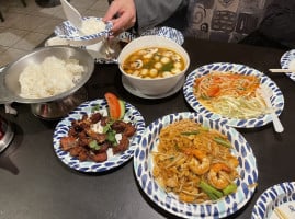 Jasmine Thai Cuisine food