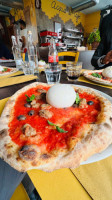 Pizzeria Scialapopolo food