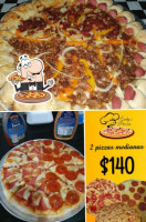 Gaby's Pizza food