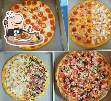 Pizza Pizza Pedernales food