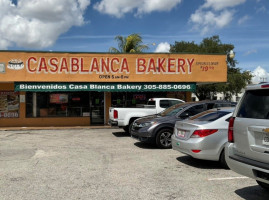 Casablanca Bakery outside
