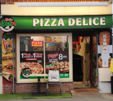 Pizza Delice food