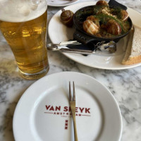 Van Speyk Amsterdam food