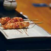 Shirokane Tori-tama Comida