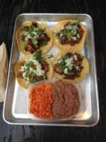 Otto's Tacos food