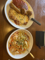 Olive Garden food