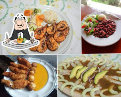 Casa Del Tule-la Xhunca food