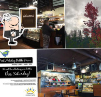 Mount Currie Coffee Company food