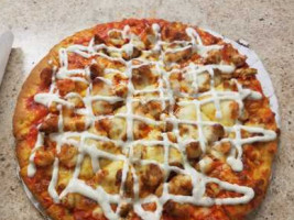 Skyway Pizza And Grill food