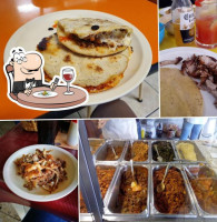 Gorditas Y Carnitas Sanpancho food