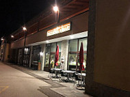 Pizzeria Dolomiti Center inside
