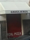 Real Pizza outside