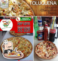 Pizzas Carusso food