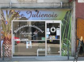 Le Julienois food