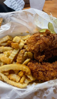Prince's Hot Chicken South food
