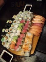 Sushi Para 88 food