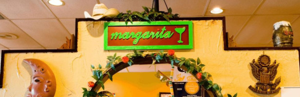 Margaritas Mexican food