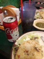 El Huarache Antojitos Mexicanos food
