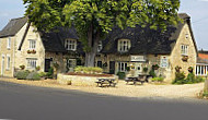 The Crown Inn Elton outside