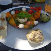 Les Terrasses food