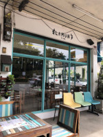 Lamun Cafe inside