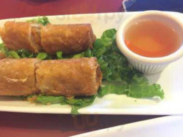 Ipho By Saigon food