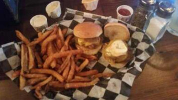 Dempsey's Burger Pub food