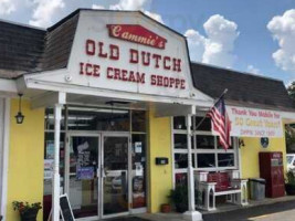 Cammie's Old Dutch Ice Cream Shoppe outside