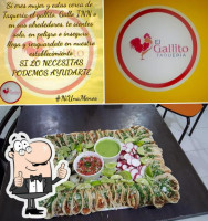 Taqueria El Gallito food