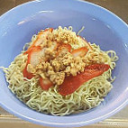 Mee Kolo Wilson food