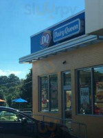 Dairy Queen outside