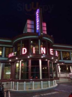 Landmark Diner outside