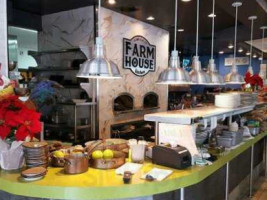 Gary Rack's Farmhouse Kitchen food