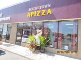 South Town Apizza food
