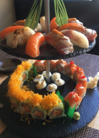 I-sushi food