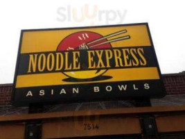 Noodle Express food