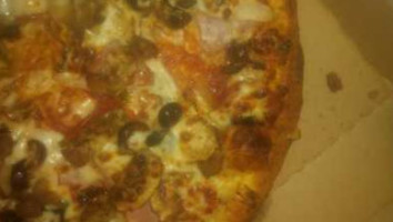 Domino's Pizza food