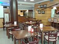 Es Trajo Cafeteria inside