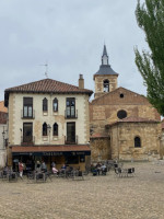 La Posada Del Grifo food