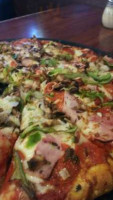 Barro's Pizza food