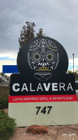 Calavera outside