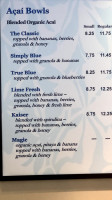 Blue Hawaii Acai Cafe Dentro