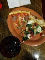 Ramunto's Brick Oven Pizza food