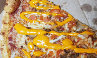 Domino's Pizza Reze Ragon food